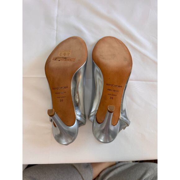Sergio Rossi Silver Peep-Toe Heels Size 8.5 - Picture 9 of 10
